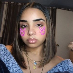 Meet your Posher, Samantha